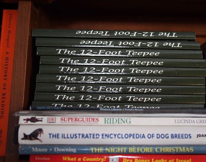 teepee book shelf