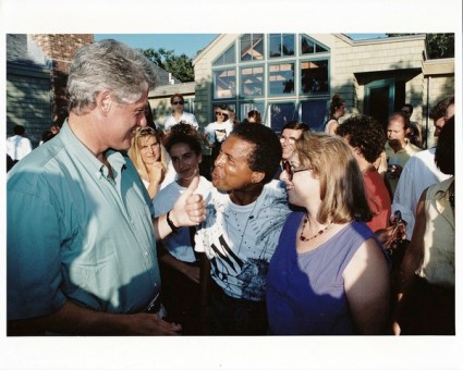 Garry and Marilynwith President Clintonâs party on Marthaâs Vineyard