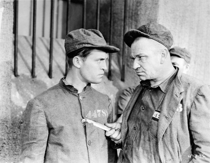 Chester Morris and Wallace Beery in The Big House